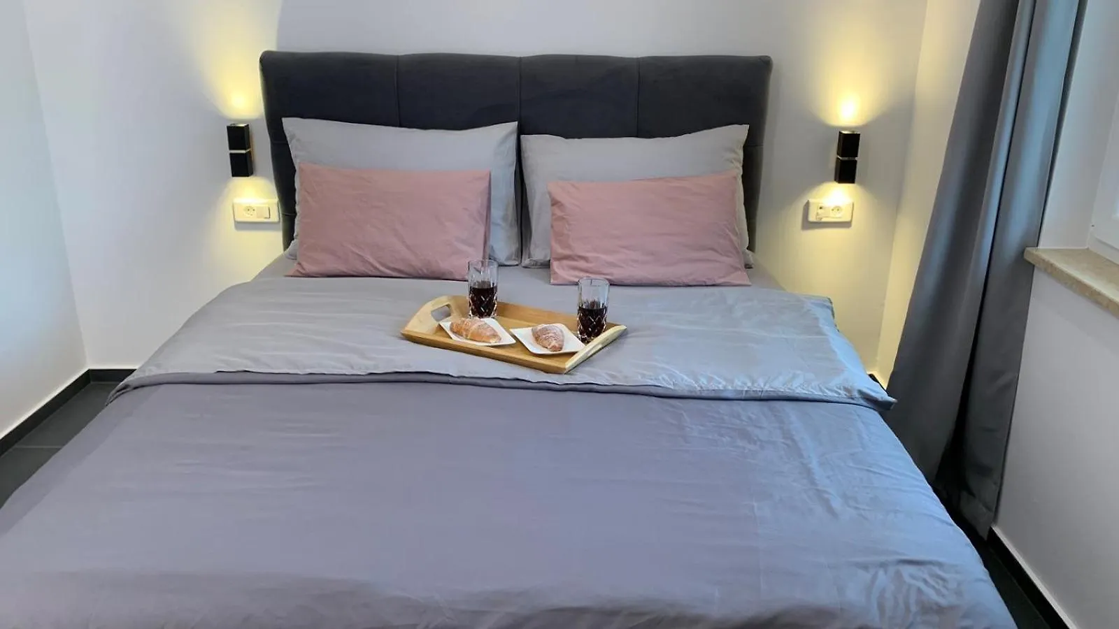 Konukevi Cintya Otel Poreč