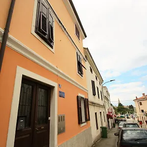 Guest house Old Town And, Porec